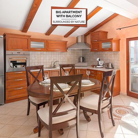 Apartma Koper Pobegi Esterno foto