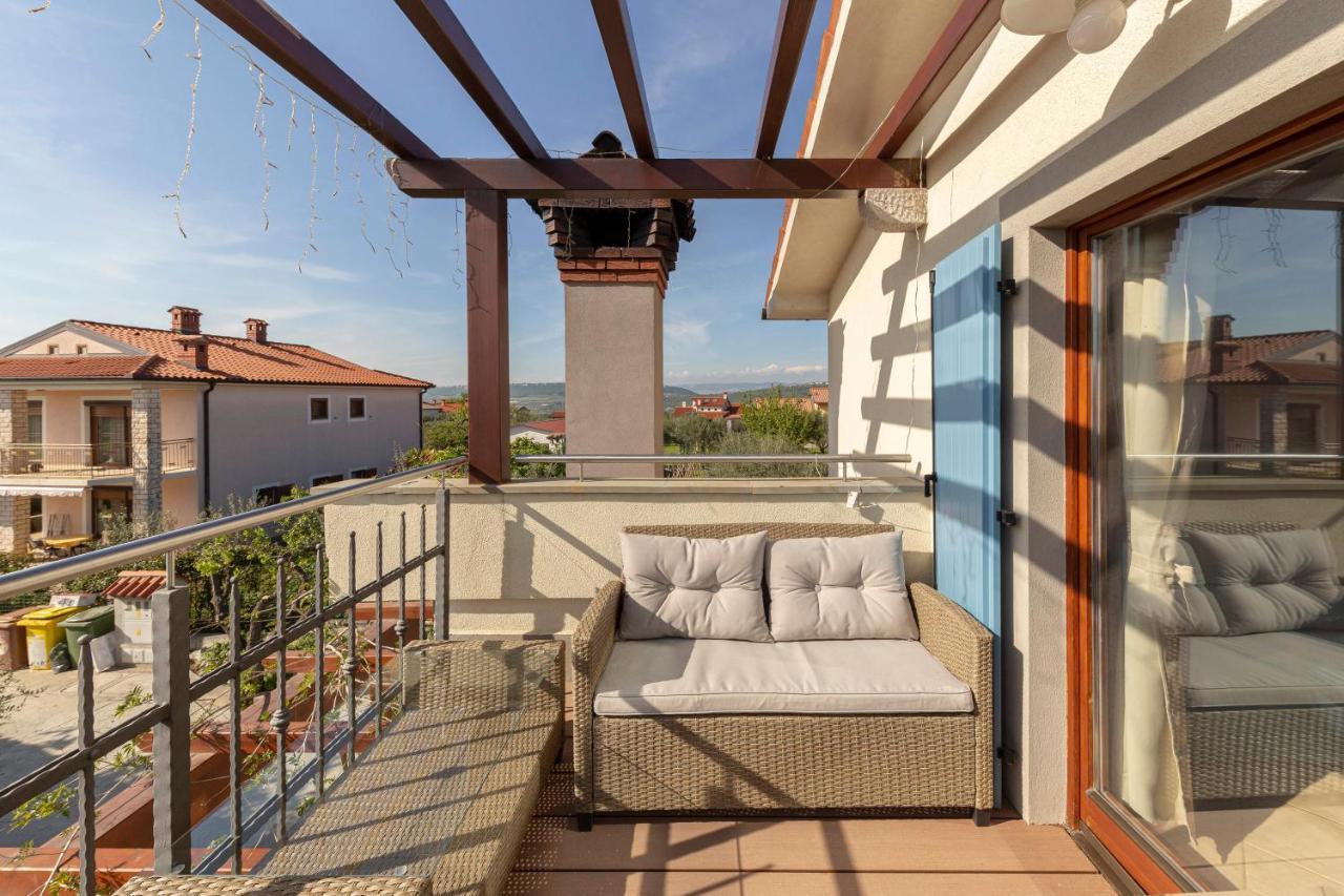 Apartma Koper Pobegi Esterno foto