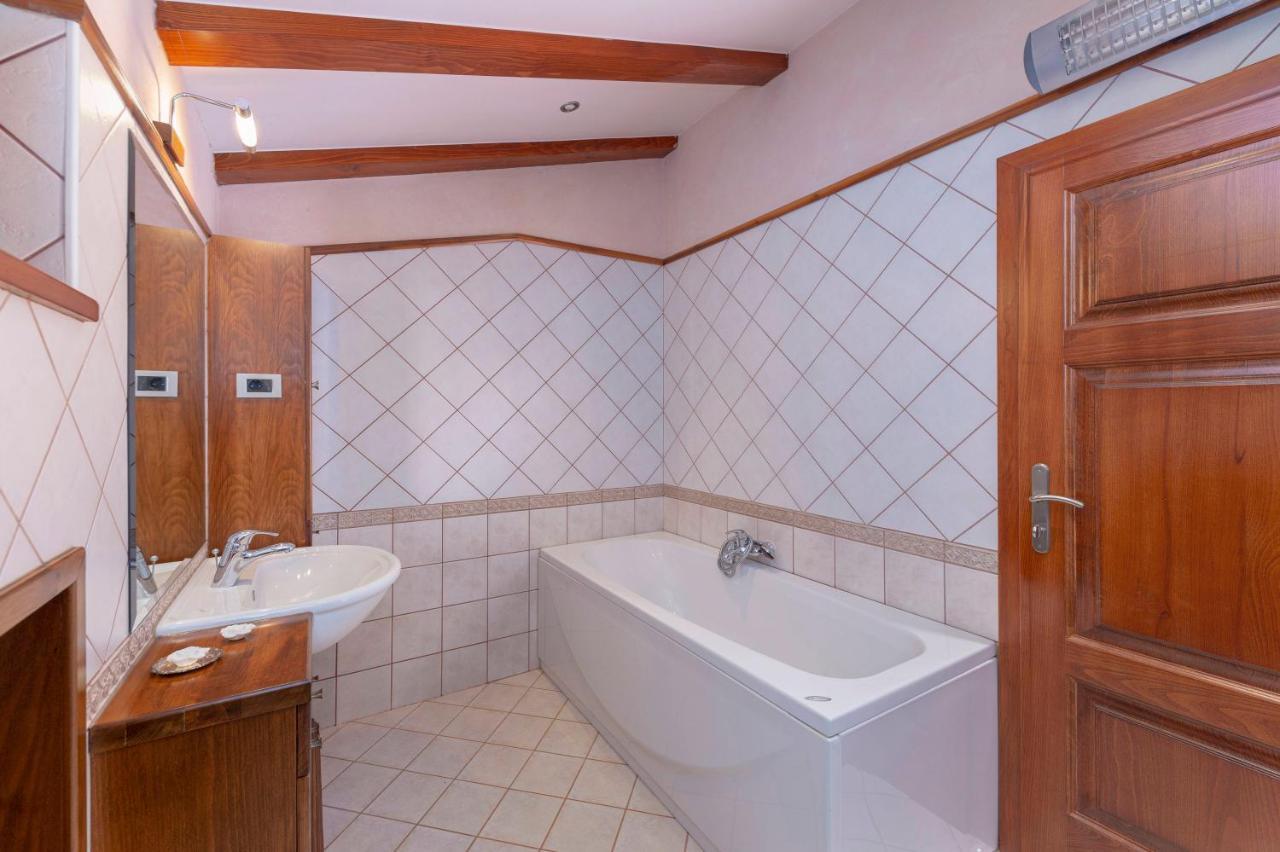 Apartma Koper Pobegi Esterno foto