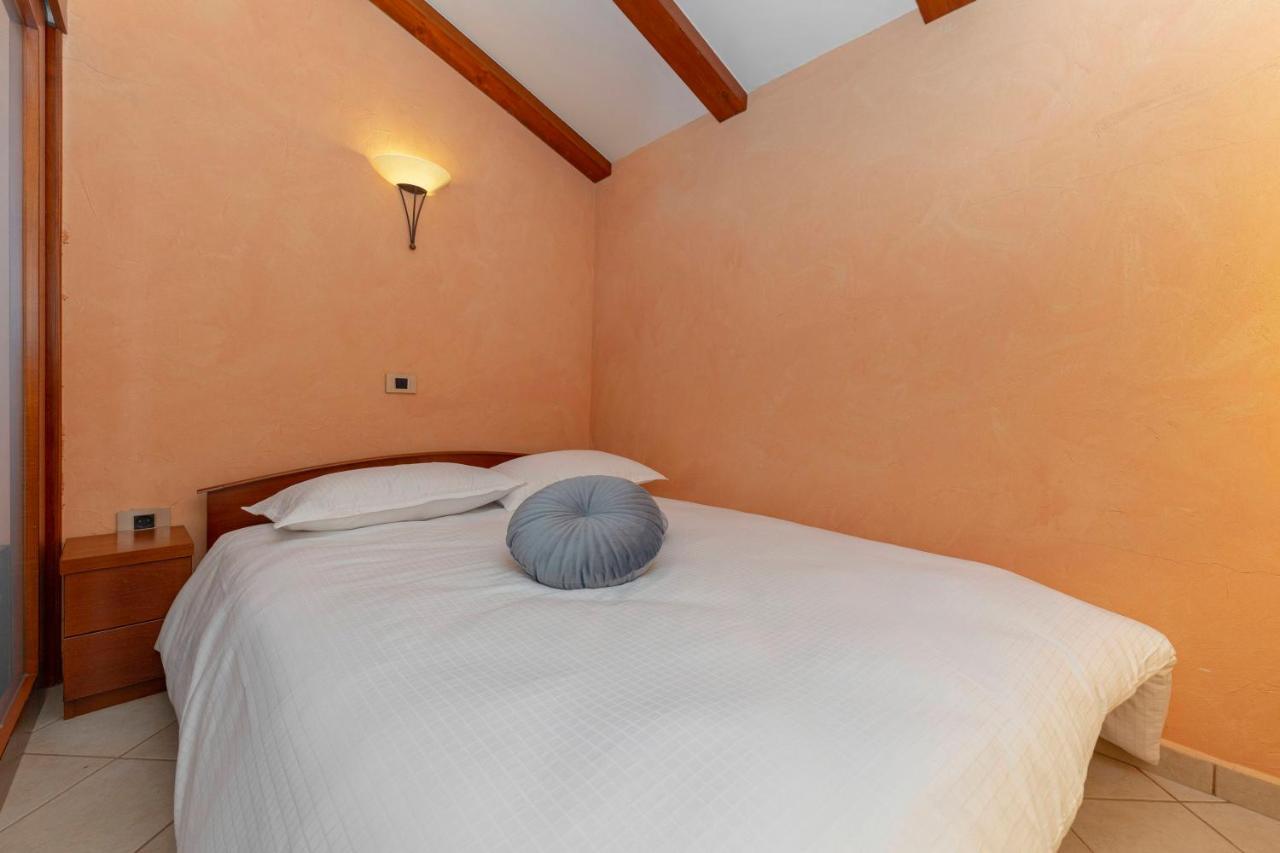 Apartma Koper Pobegi Esterno foto